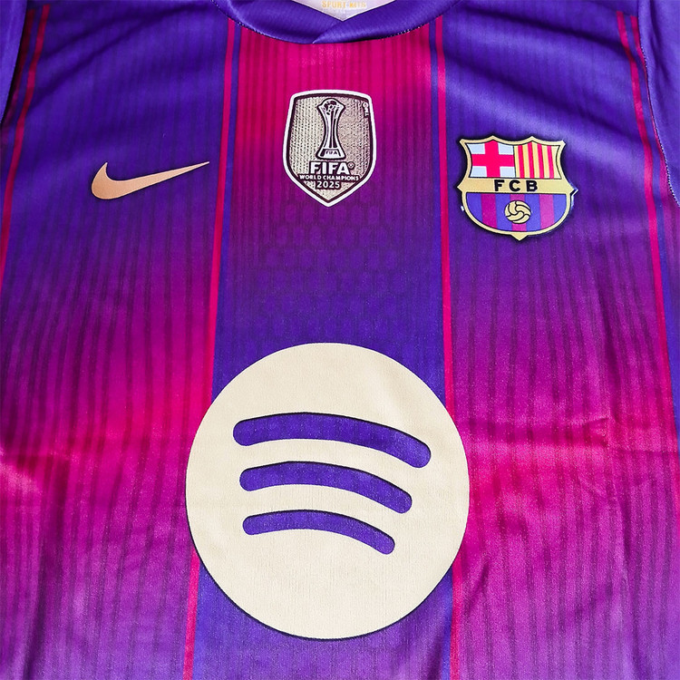 کیت باشگاهی بارسلونا طرح ۲۰۲۶