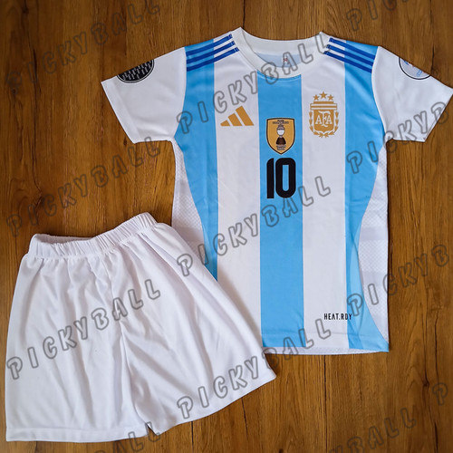 کیت فوتبالی آرژانیتن مسی