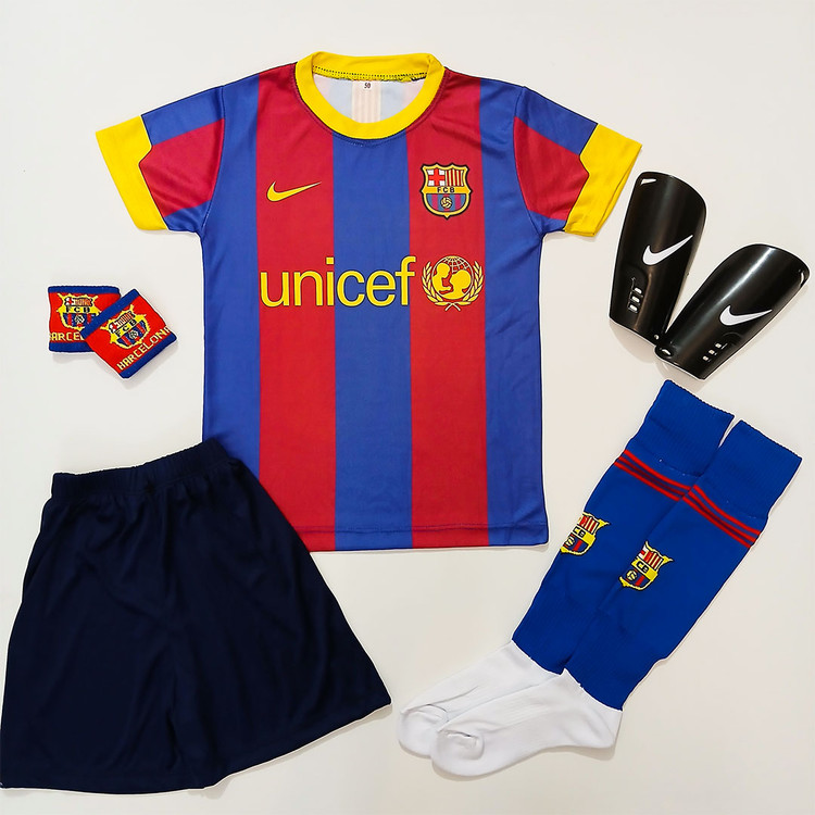 کیت فوتبالی 6 تیکه بارسلونا