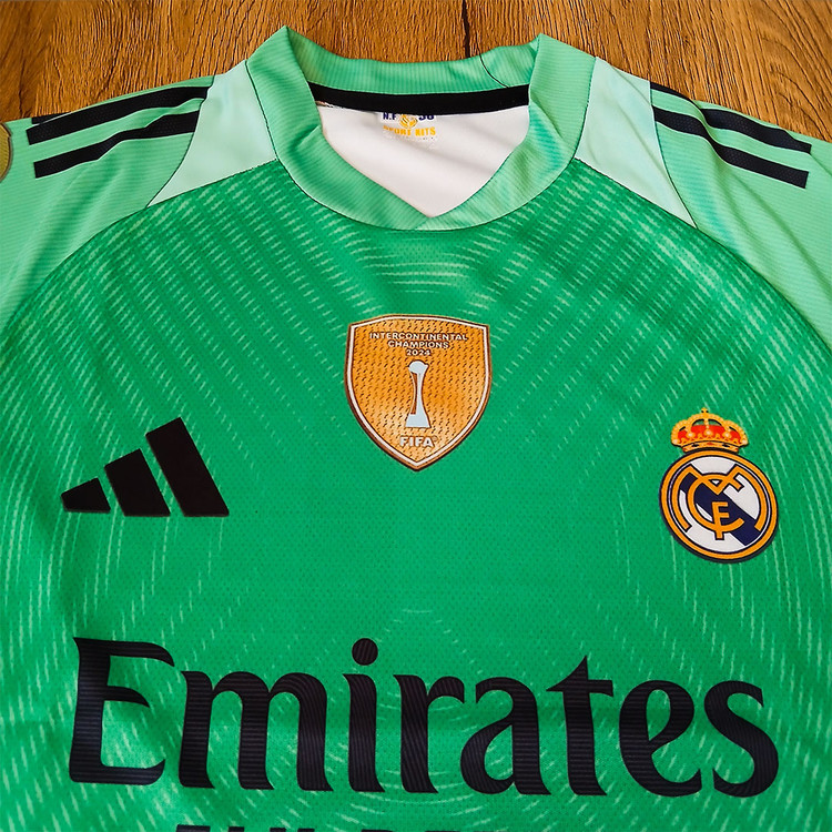 کیت گلری رئال مادرید کورتوا شماره یک