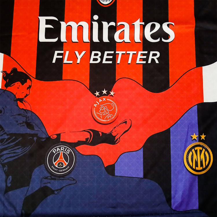 کیت باشگاهی منتخب زلاتان ابراهیموویچ