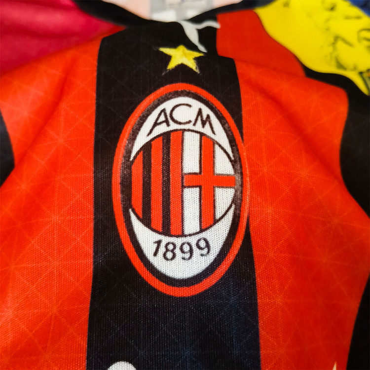 کیت باشگاهی منتخب زلاتان ابراهیموویچ