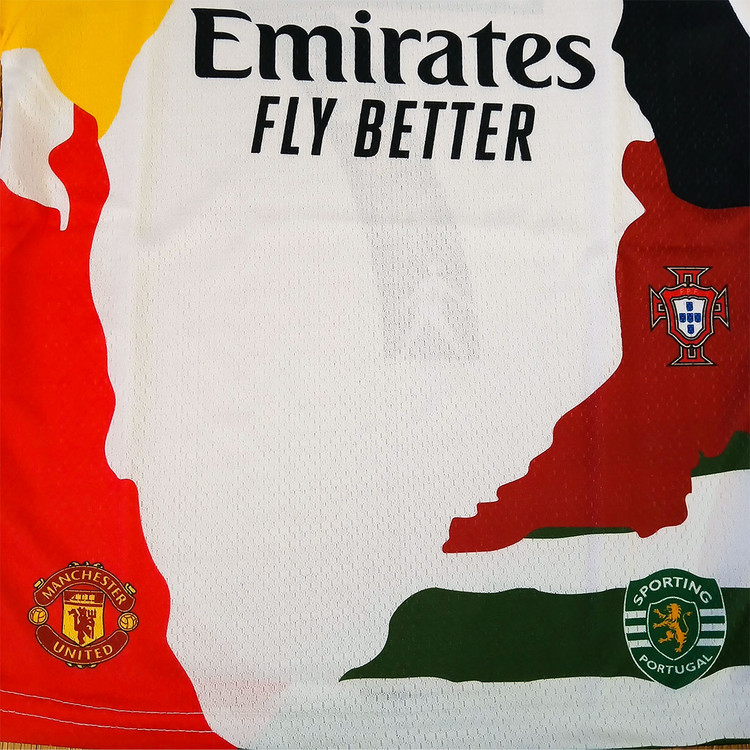 کیت منتخب رونالدو طرح ۲۰۲۶ با تگ روی استین