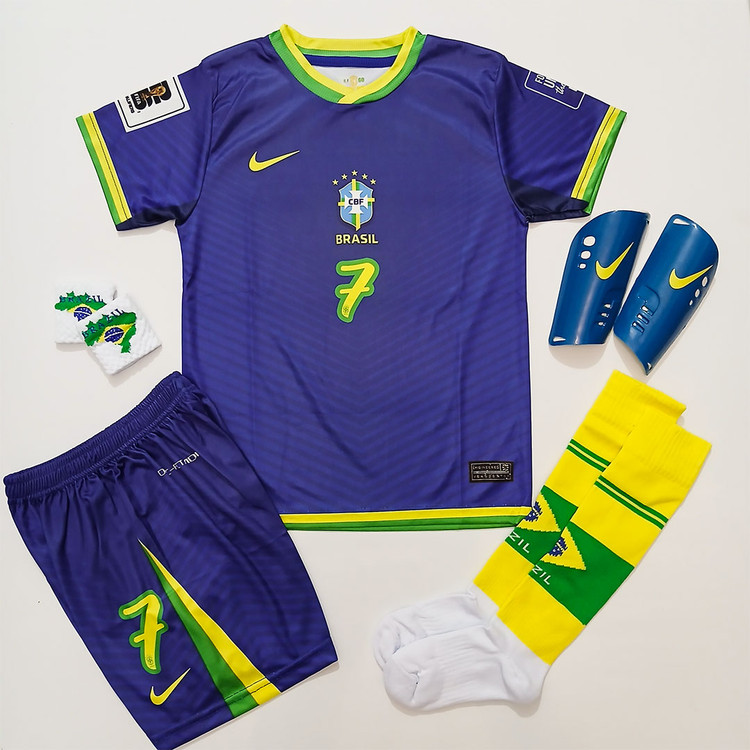 کیت ۶تیکه تیم ملی برزیل وینی رنگ آبی