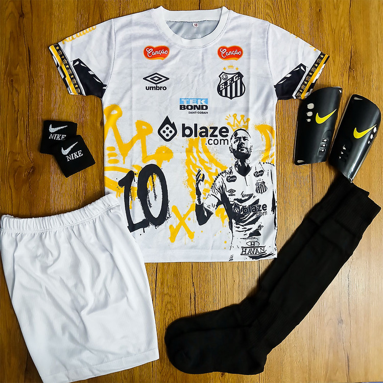 کیت فوتبالی 6 تیکه سانتوس نیمار