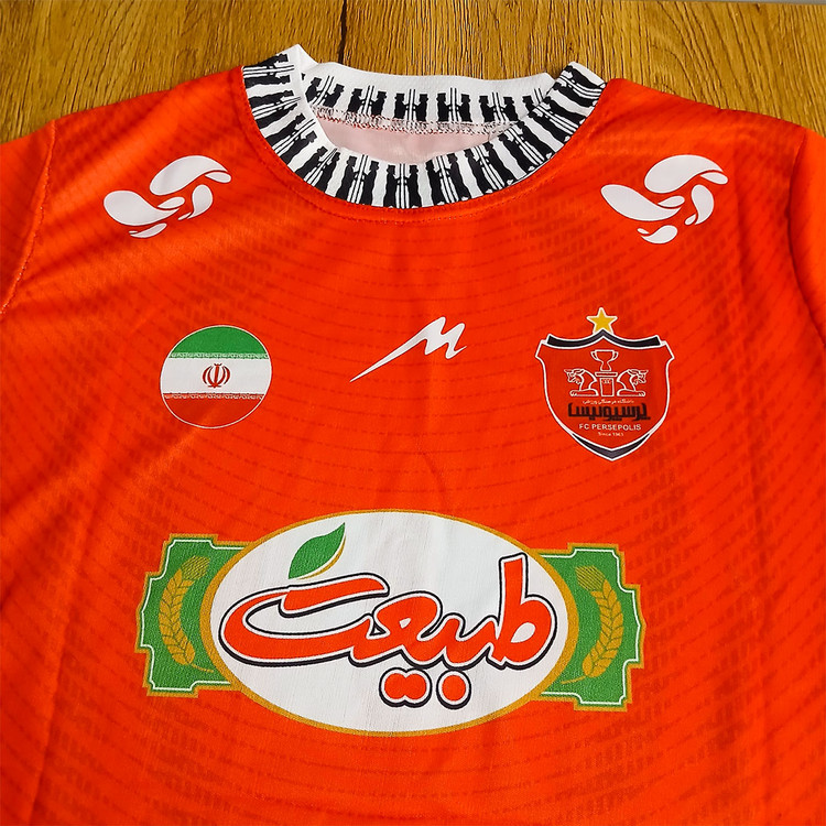 ست فوتبالی پسرانه پرسپولیس بیفوما ، عالیشاه و علیپور طرح 2026