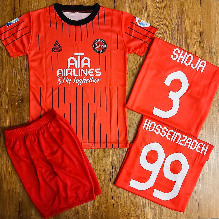 ست فوتبالی پسرانه تراکتور خلیل زاده و حسین زاده طرح 2026