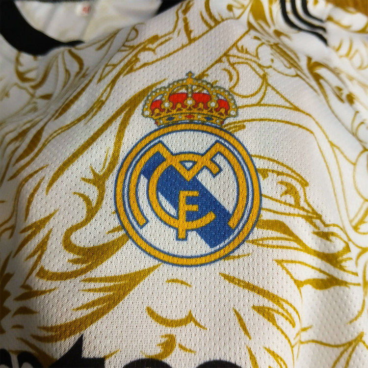 ست فوتبالی پسرانه رئال مادرید طرح دراگون امباپه شماره 10 طرح 2