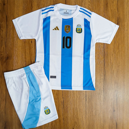 کیت فوتبالی آرژانتین مسی طرح 2026