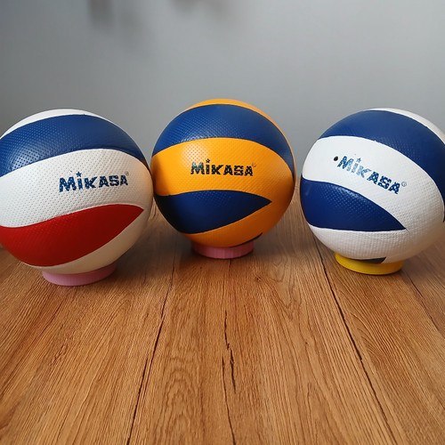 توپ والیبال میکاسا مدل mva200 در سه رنگ
