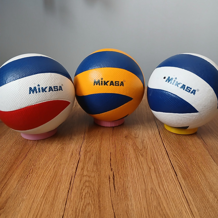 توپ والیبال میکاسا مدل mva200 در سه رنگ