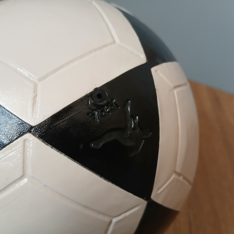 توپ فوتبالی سایز ۵ مدل PUYA تقویت شده