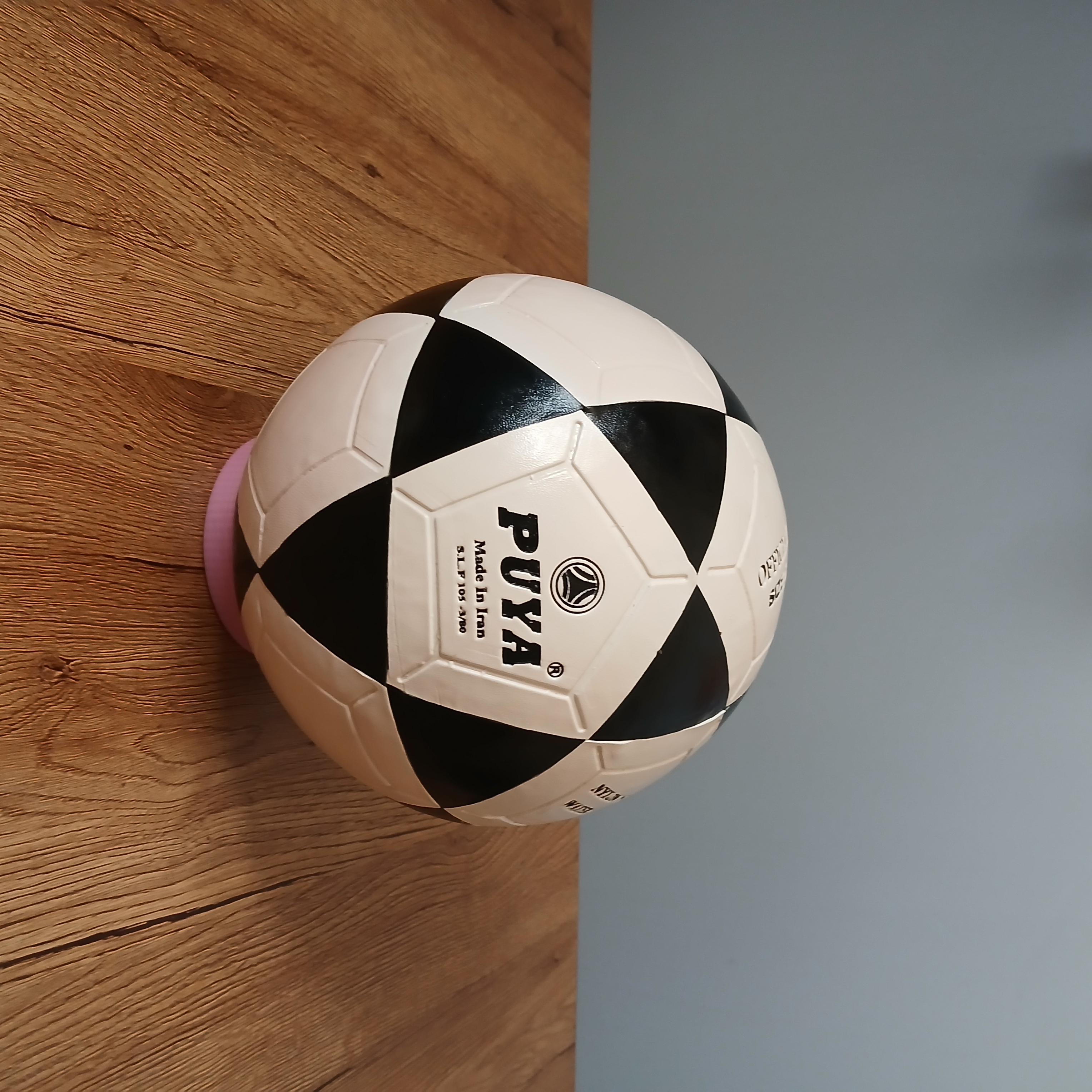 توپ فوتبالی سایز ۵ مدل PUYA تقویت شده