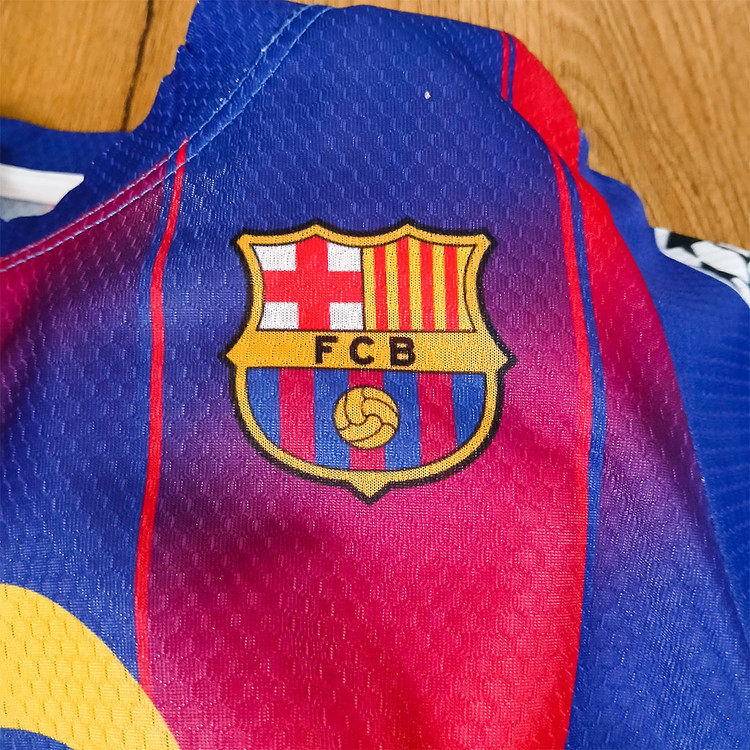 کیت 6 تیکه فوتبالی بارسلونا یامال شماره 10 طرح 2026