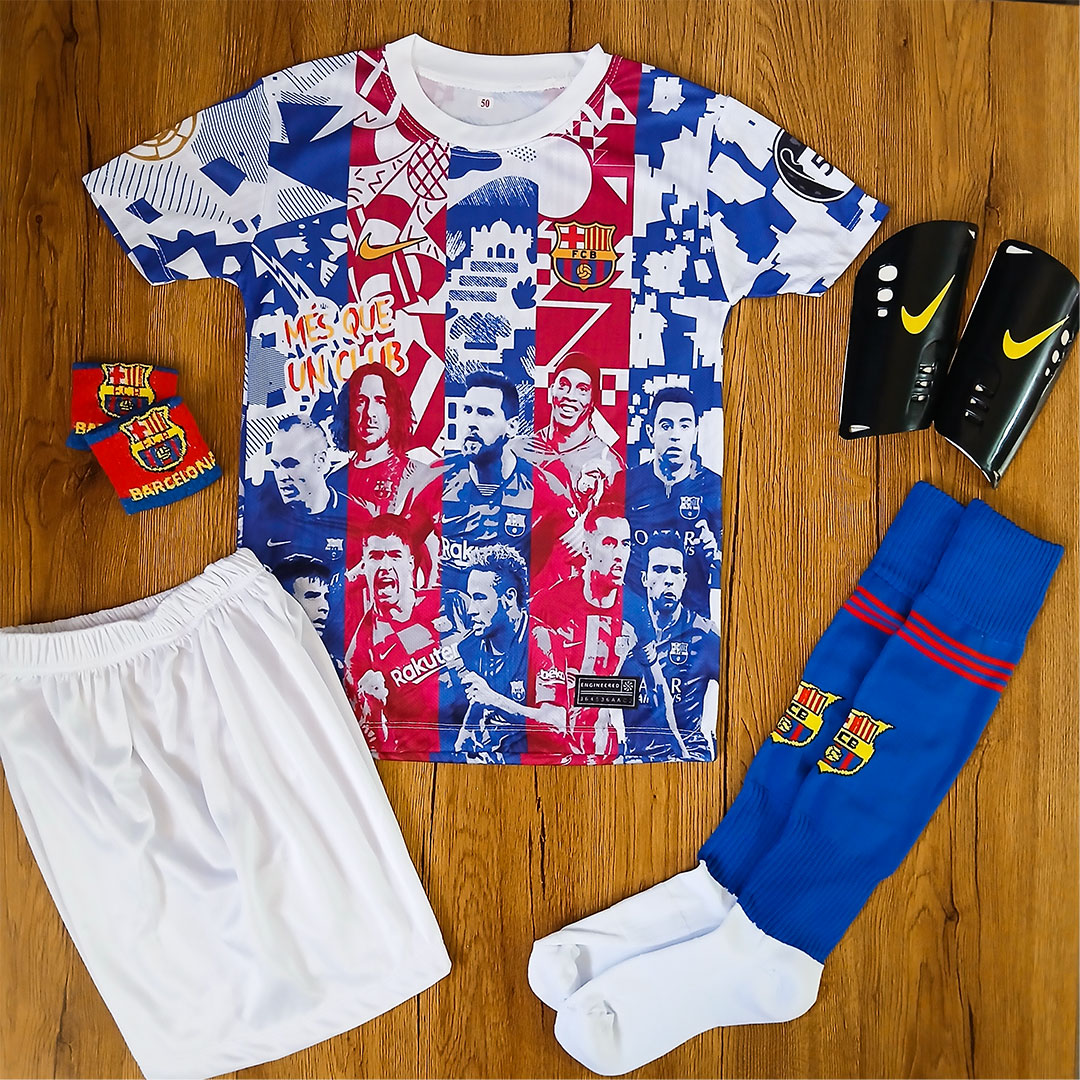 کیت 6 تیکه فوتبالی پسرانه طرح اسطوره های بارسلونا