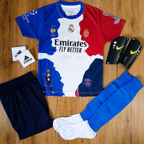 کیت 6 تیکه فوتبالی منتخب طرح 2026 امباپه شماره 10