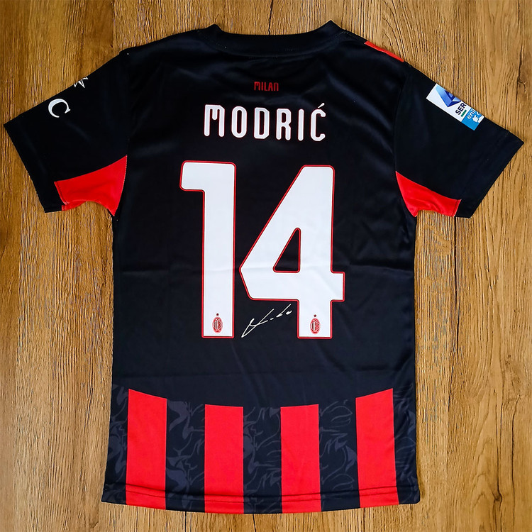 کیت فوتبالی آث میلان مودریچ طرح 2026