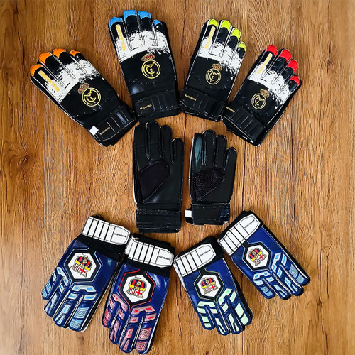 دستکش دروازه بانی چرمی باشگاهی رئال و بارسا