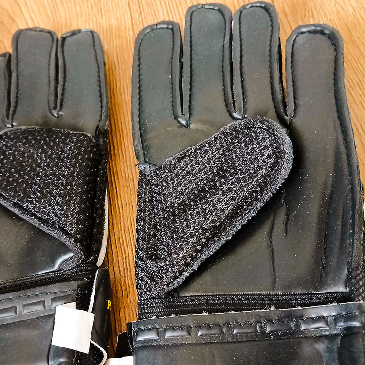 دستکش دروازه بانی چرمی باشگاهی رئال و بارسا