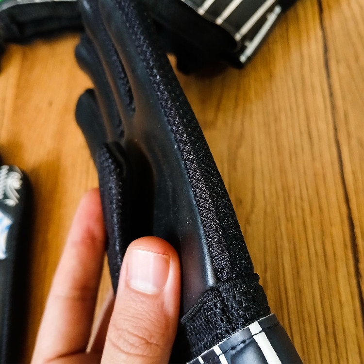 دستکش دروازه بانی چرمی سایز ۵ و ۷