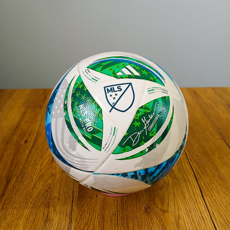 توپ فوتبالی سایز ۵ های کپی ام ال اس