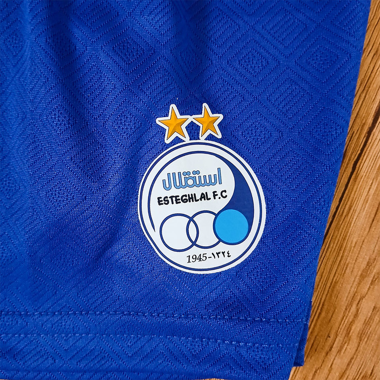 کیت فوتبالی استقلال آسانی شماره 70