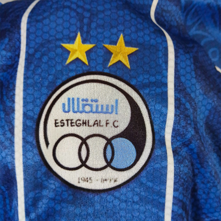 کیت فوتبالی استقلال طرح 2026