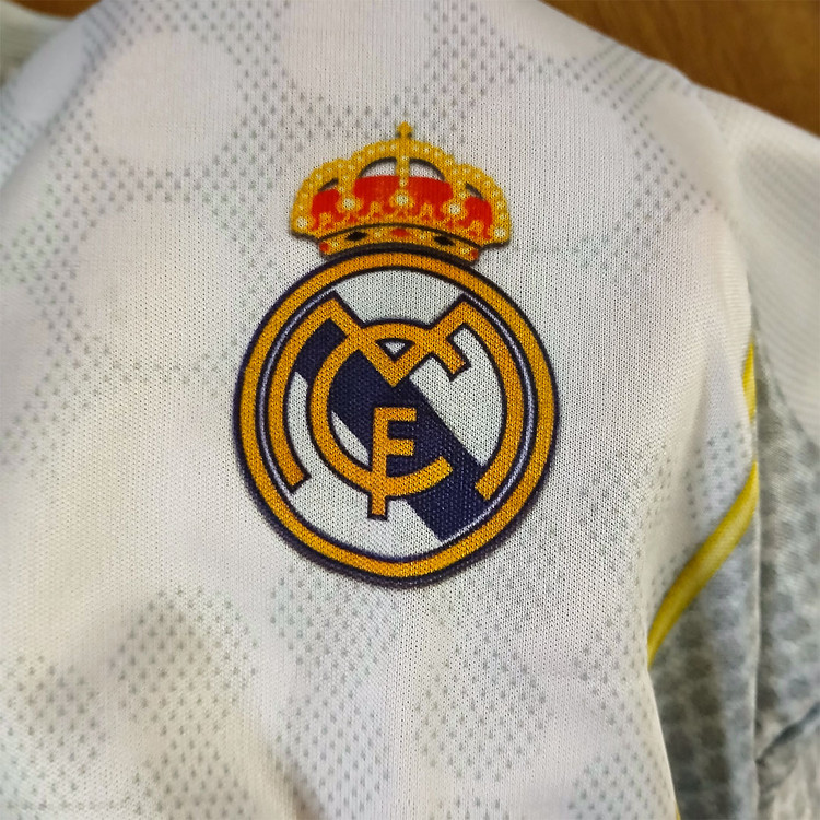 ست فوتبالی رئال مادرید طرح2026