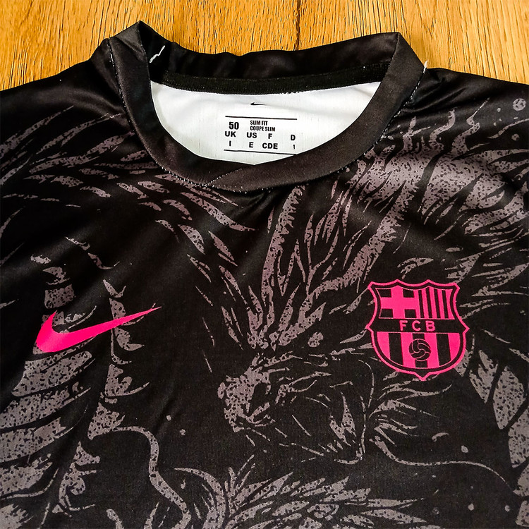 ست فوتبالی پسرانه بارسلونا طرح دراگون مشکی طرح 2026 یامال