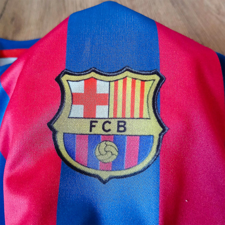 ست فوتبالی رونالدینیو بارسلونا فول چاپ امضادار پسرانه و بزرگسال