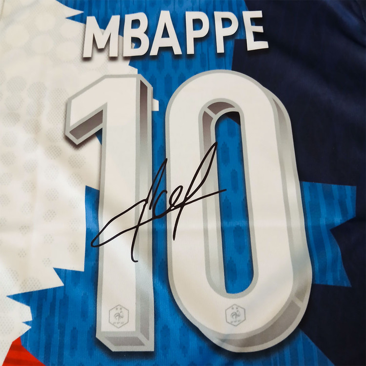 ست فوتبالی منتخب امباپه فول چاپ امضادار پسرانه و بزرگسال