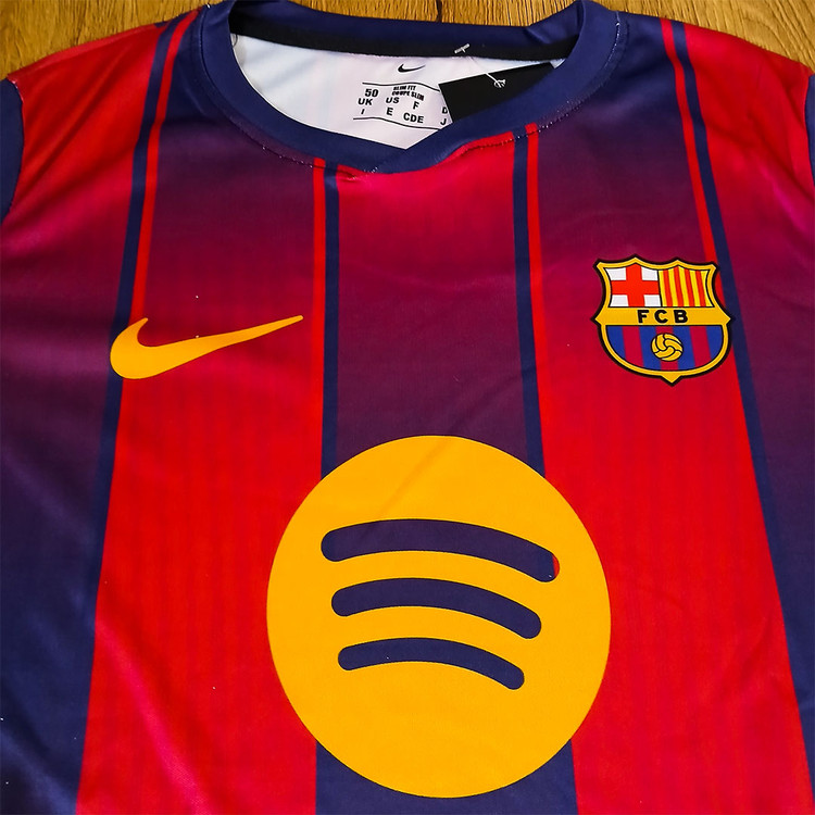 ست فوتبالی بارسلونا طرح 2026 یامال فول چاپ لیزری