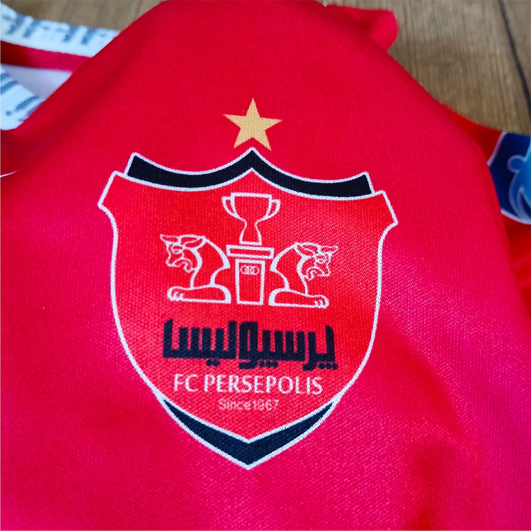 ست فوتبالی پرسپولیس طرح 2026 اورونوف