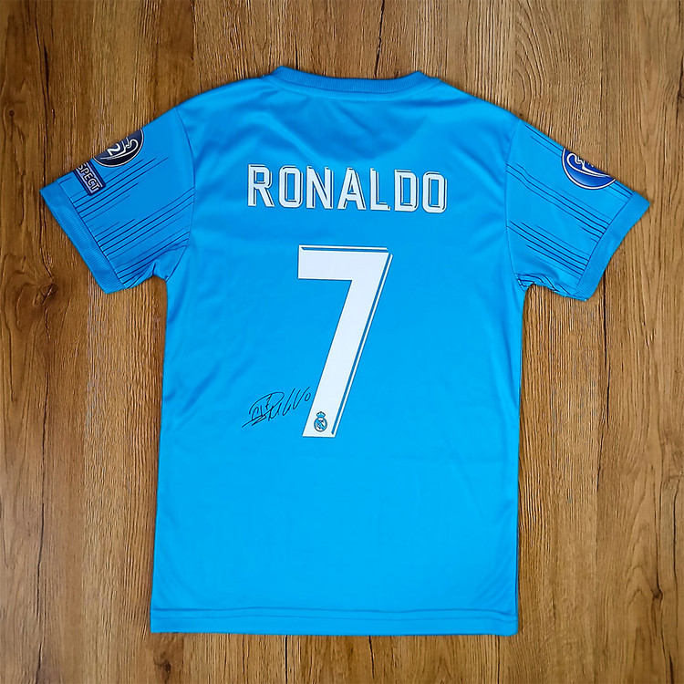 کیت فوتبالی رئال مادرید 2017 رونالدو فول چاپ لیزری