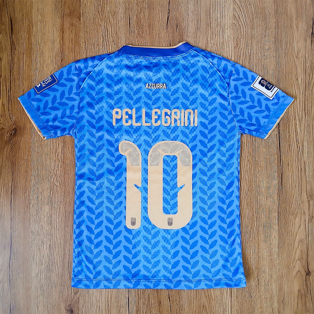 کیت فوتبالی ایتالیا طرح جام جهانی 2026