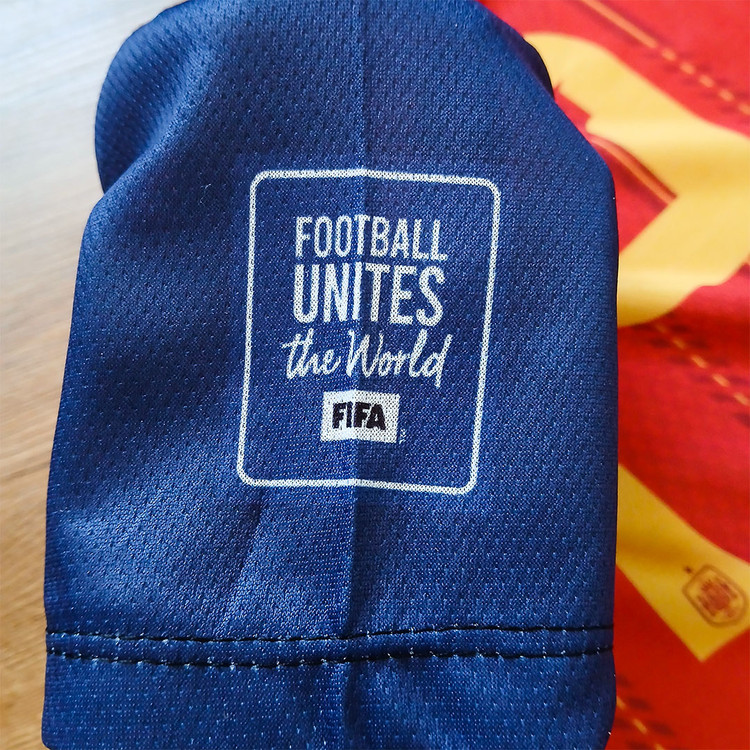 ست فوتبالی اسپانیا طرح ۲۰۲۶ یامال شماره 19