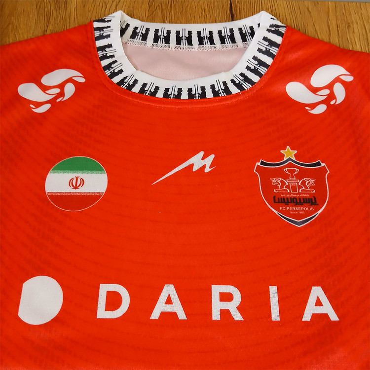 کیت فوتبالی پسرانه و بزرگسال پرسپولیس طرح 2026