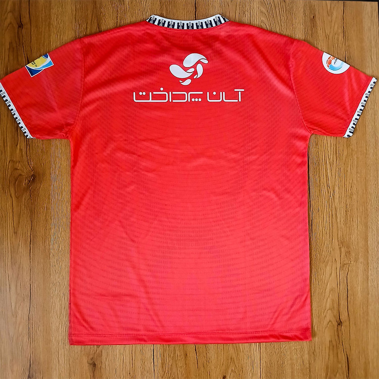 کیت فوتبالی بزرگسال پرسپولیس طرح 2026