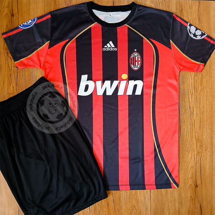 کیت فوتبالی و بزرگسال آث میلان