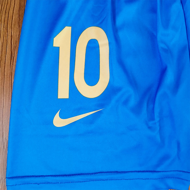 کیت منتخب رونالدینیو