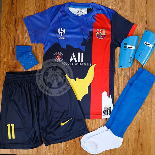 کیت فوتبالی 6 تیکه منتخب نیمار طرح جدید فول چاپ با امضا