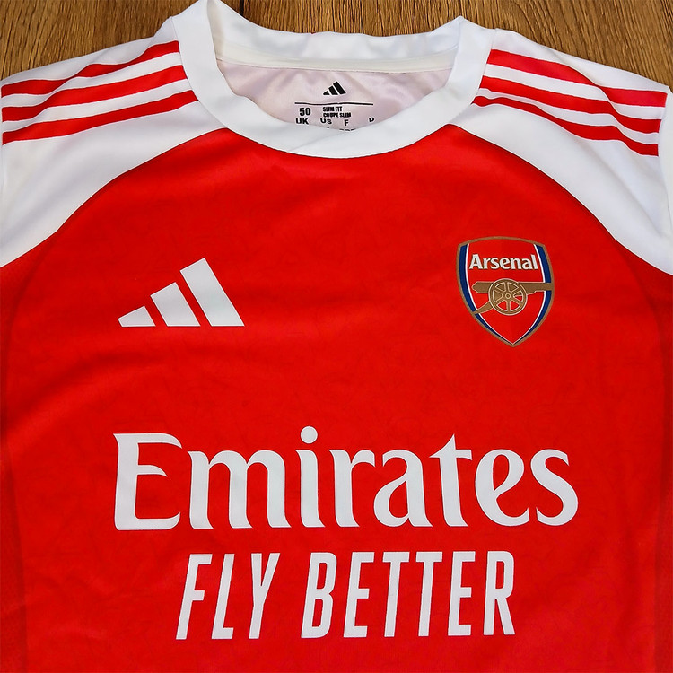 کیت فوتبالی آرسنال ساکا طرح 2026 فول چاپ با امضا